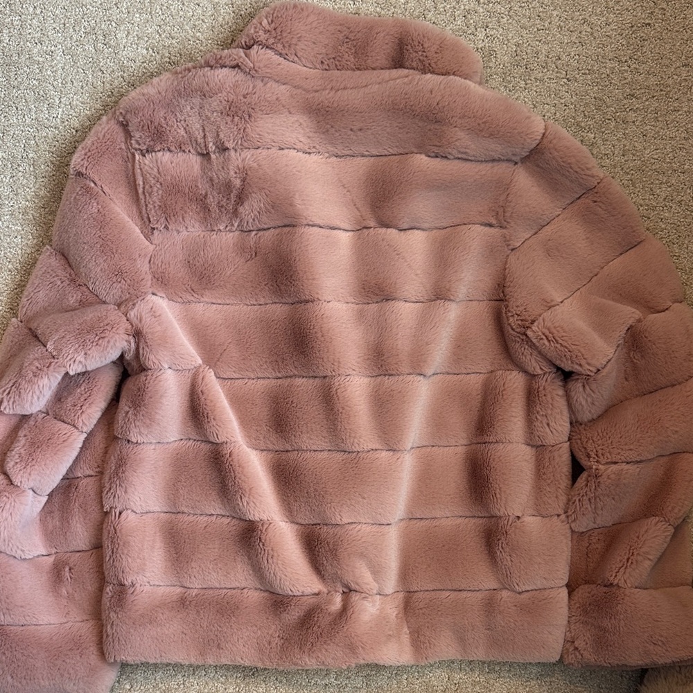 Women's Pink Faux Fur Jacket - Picture 6 of 11